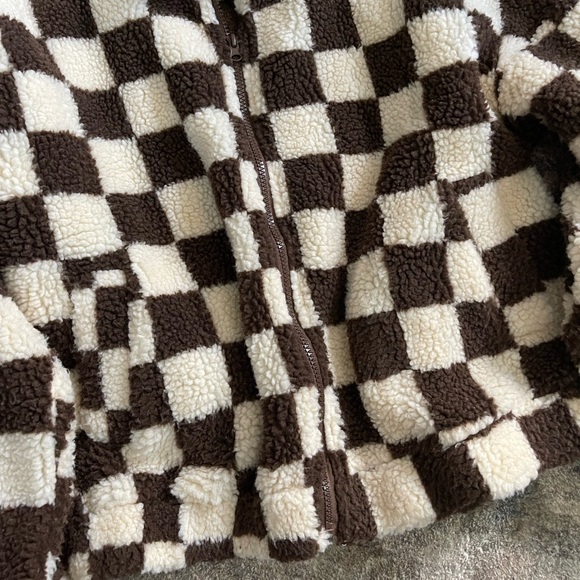 NWOT checker print teddy jacket - Picture 3 of 10